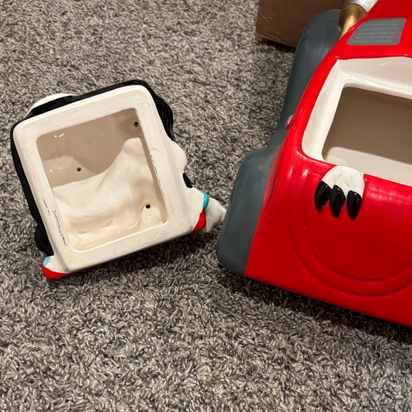 Disney Dalmatian Ceramic Car - Red and Gray - Picture 6 of 9